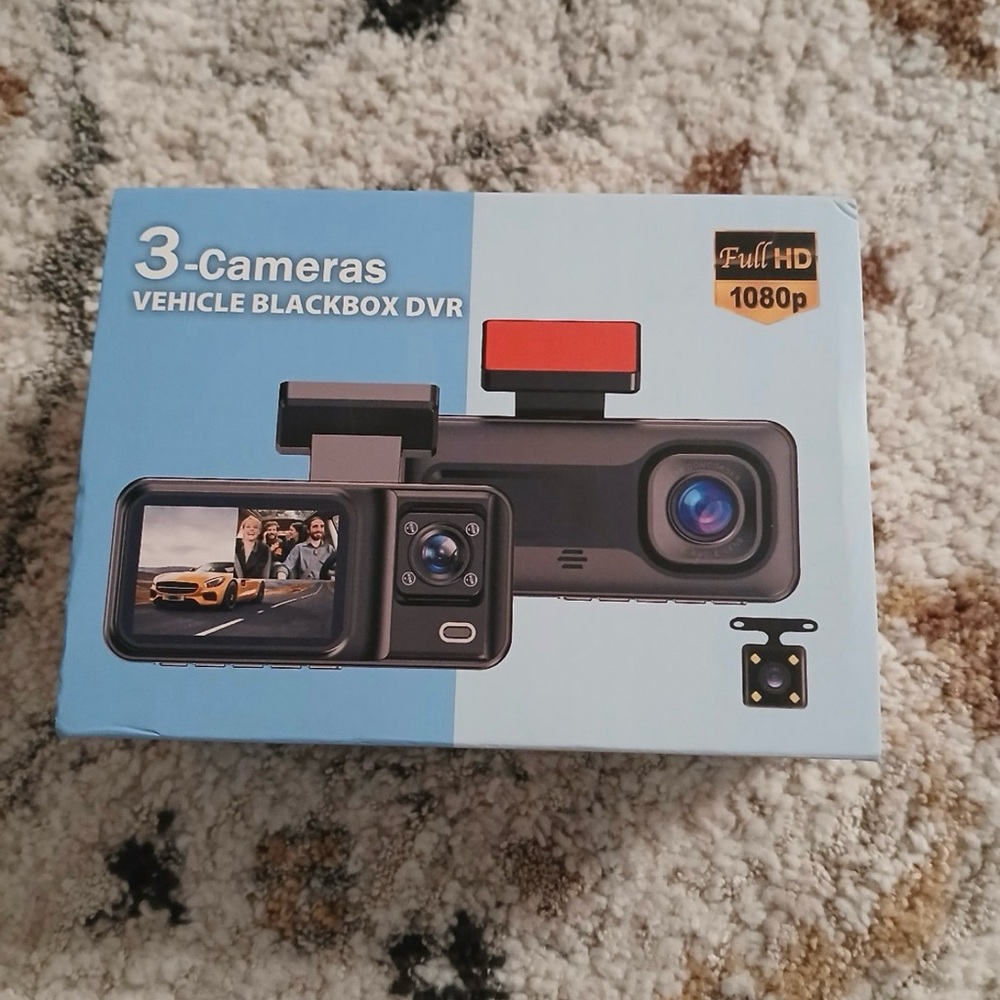 3-Camera Vehicle Blackbox DVR